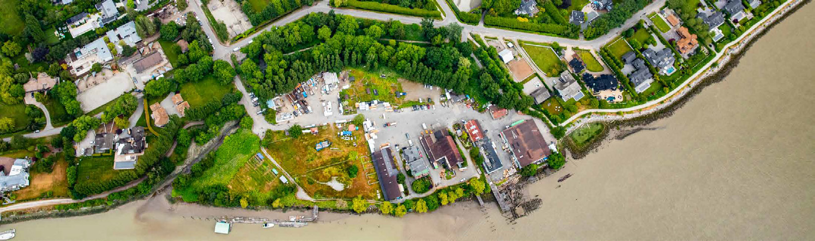 Aerial view of the Grayross Estates property and its waterfront location